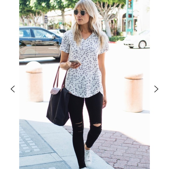 Cheetah Print Oversized / Plus Size T Shirt - Picture 3 of 4